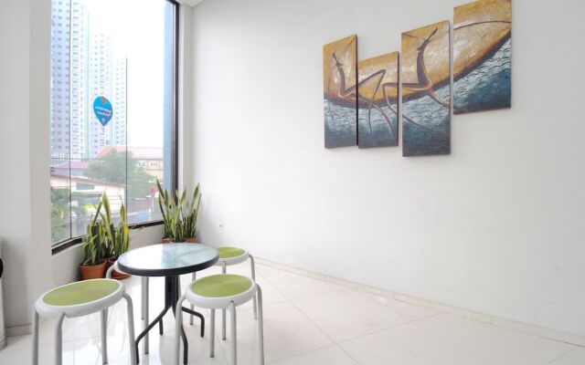 Airy Burangrang Emong 34 Bandung