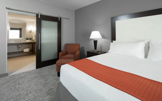 Holiday Inn Hotel & Suites Davenport by IHG