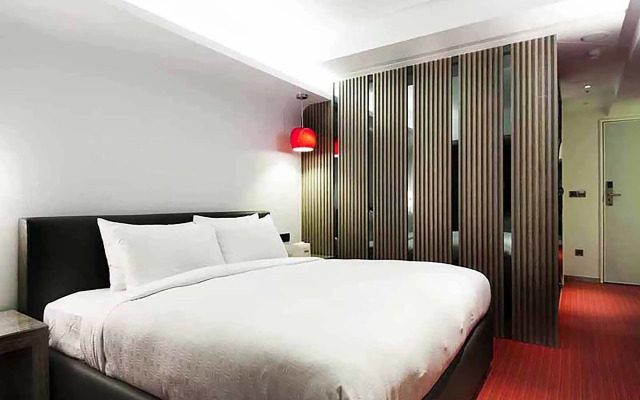 Royal Hotel Group Central Park Branch