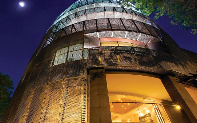 D'Hotel Singapore managed by The Ascott Limited