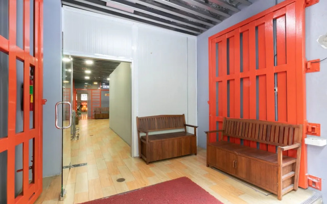 The Rooftop Residence Hostel