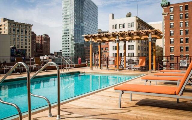 Global Luxury Suites at Boston Common