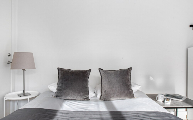 Sanders Fjord 1 - Nice 1-Bdr Apt Near Cathedral