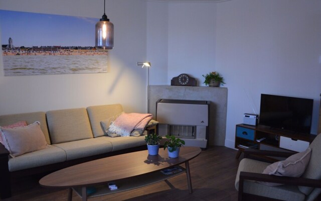 Gorgeous Apartment in Katwijk Centre Near Sea