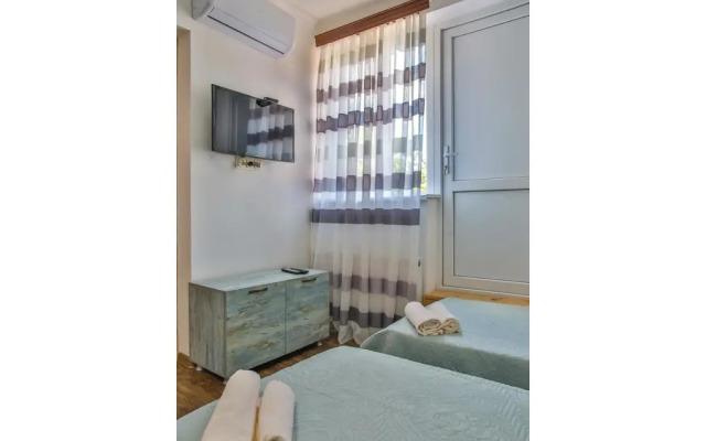 Book Hotel