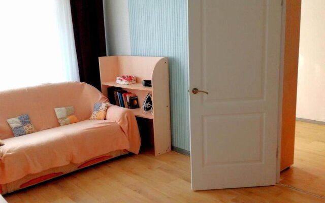 Standard Apartment on Umanskaya