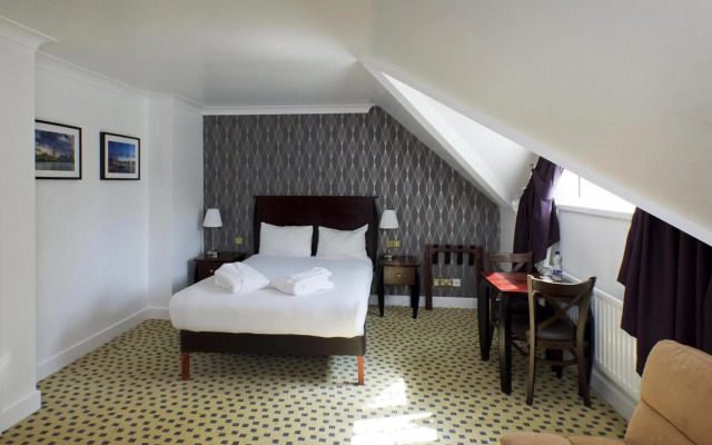 Basingstoke Country Hotel