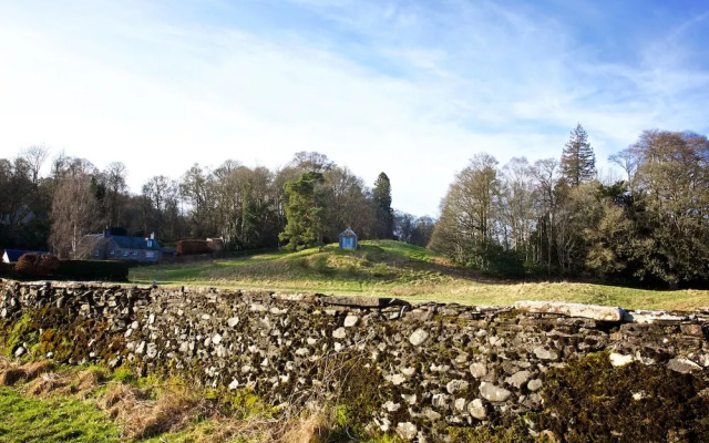 Ross Lodge