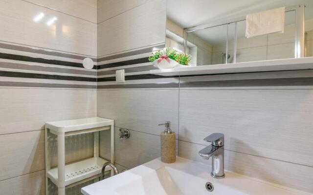 La Bodega Apartments