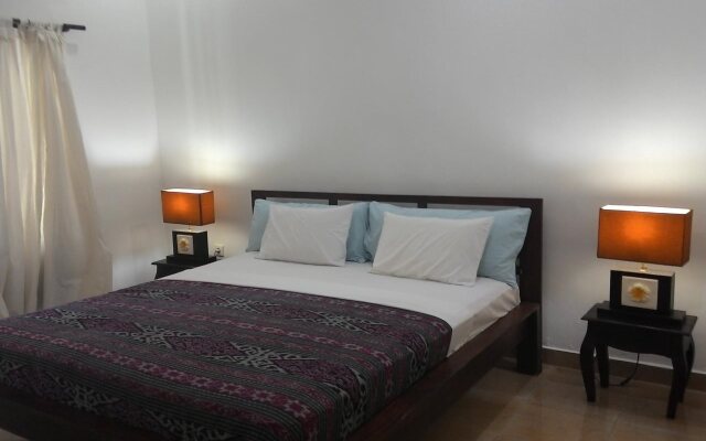 Lovina Villa Cinta