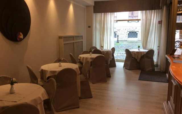 Hotel Astor Piacenza