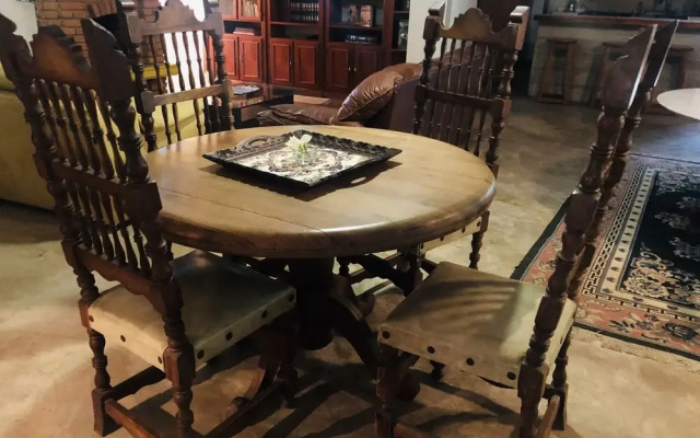 El Capricho by Rotamundos