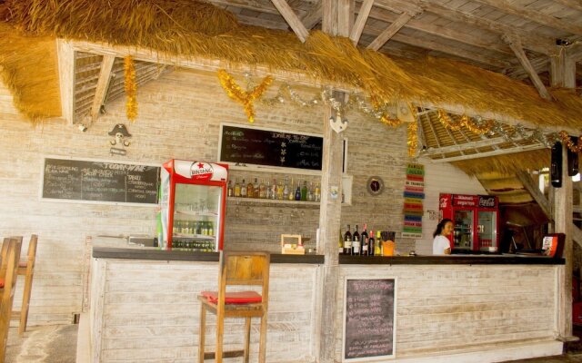 Mushroom Bay Villas Hut