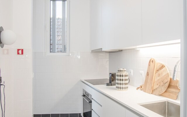 Liiiving in Porto - Art Design Apartment