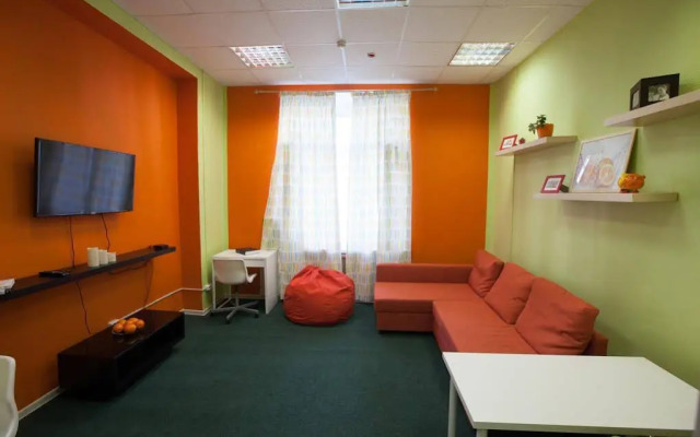 Orange Lodging Houses