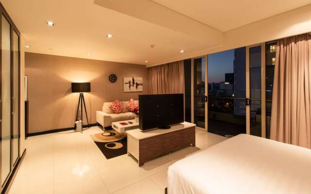 The Costa Serviced Apartment by SeaHoliday