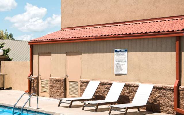 Americas Best Value Inn & Suites Griffin