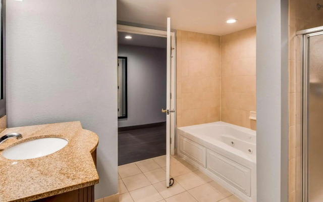 Best Western Plus Champaign/Urbana Inn