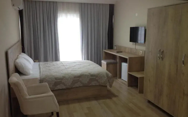 Otel Topcuoglu