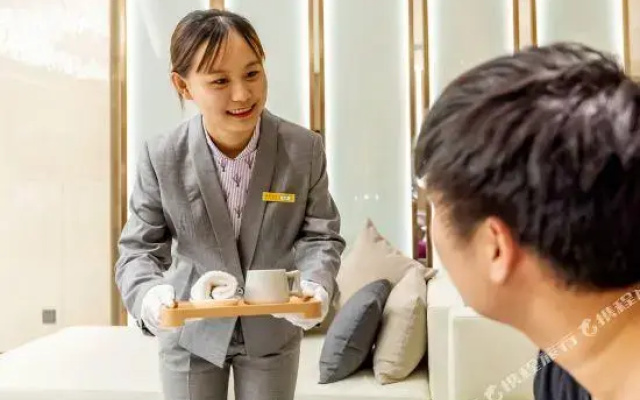 Lavande Hotel (Tianjin Xiaobailou Metro Station Wudao Cultural Tourism Zone)