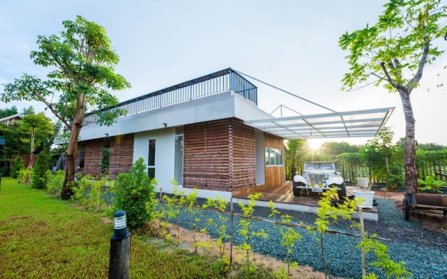 Kampot River Residence