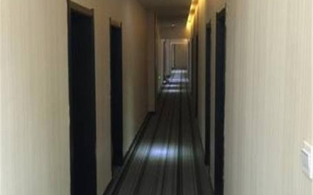 Ruijie Inn Harbin – Hotel Rooms – Harbin
