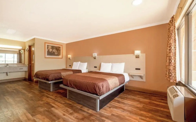 River Valley Motor Inn