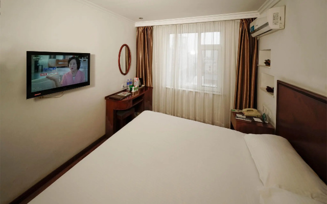 GreenTree Inn Liaoning Jinzhou Railway Station Express Hotel – Guest Rooms – Jinzhou