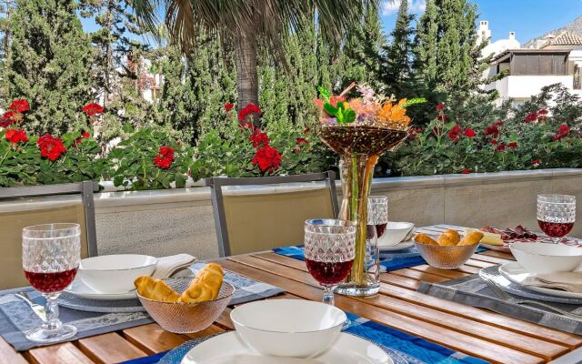 All About Marina Mariola