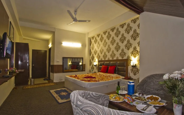 Hotel Sitara international