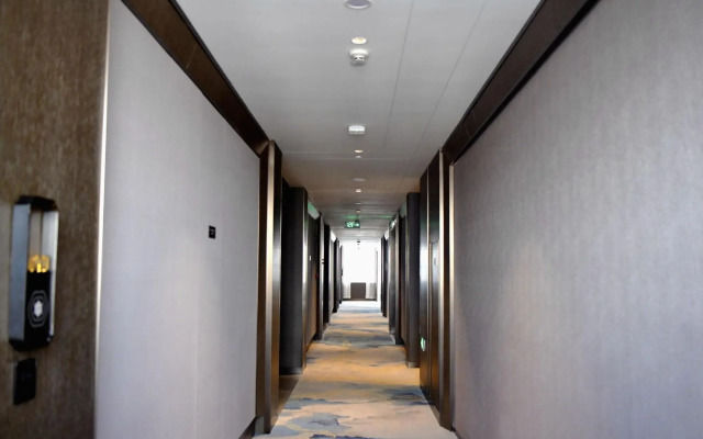 Ding Zhou International Hotel