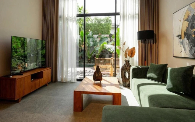 The Home Villas – Guest Rooms – Tibubeneng