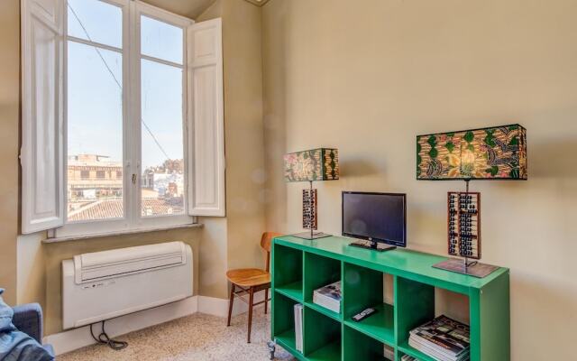 RSH Trastevere Bright Enchanting Apartment