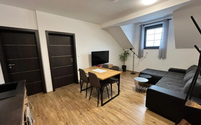 PLESSBERG Apartments Plešivec