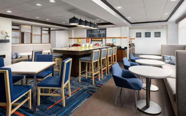 Hampton Inn Long Island/Islandia