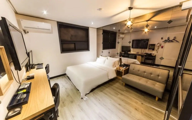 Hotel Ohoo