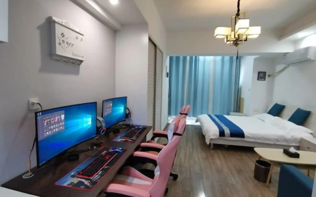 Shaoyang Yayue Art Hotel