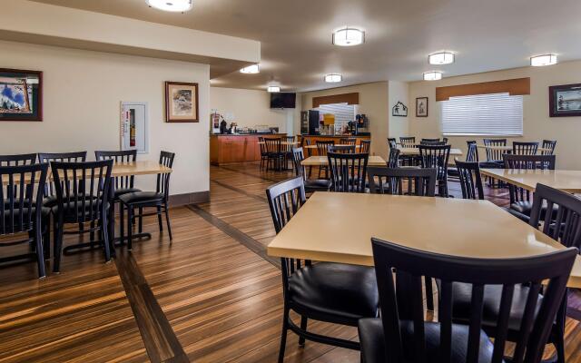 Best Western Rose Quartz Inn