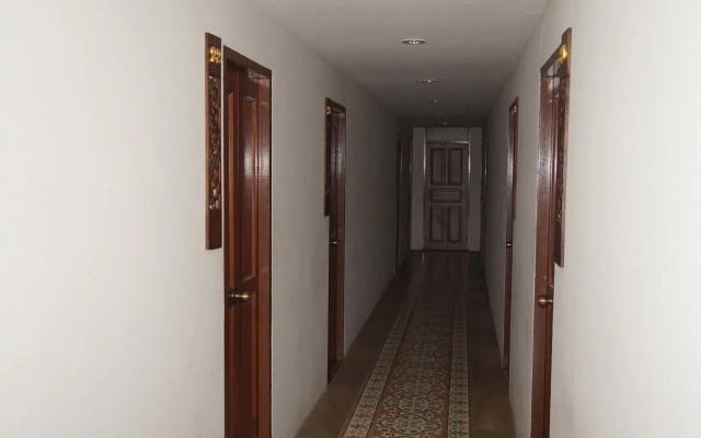 Sri Chiangkhan Hotel