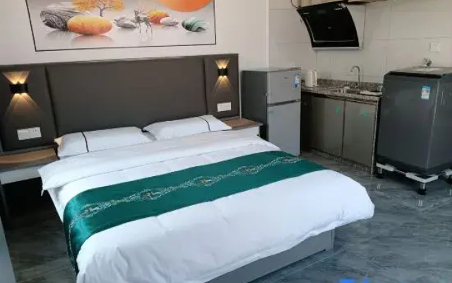 Minghao Elevator Apartment