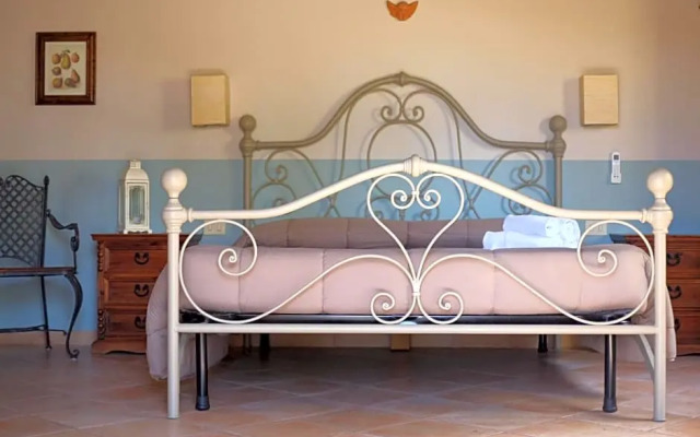 Agriturismo Podere Farnesiana