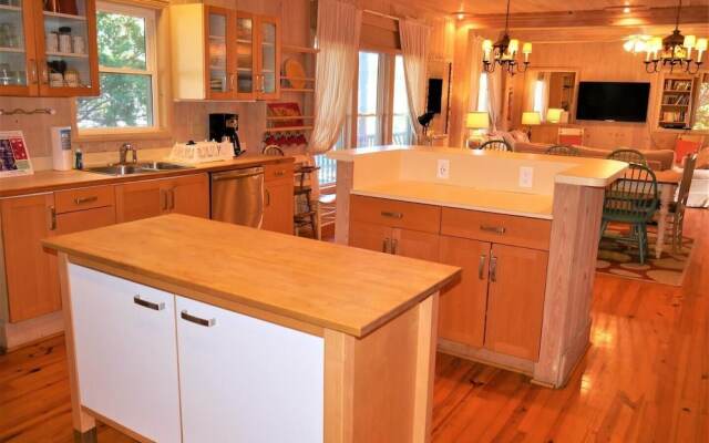 Summersalt - 6 Br Home