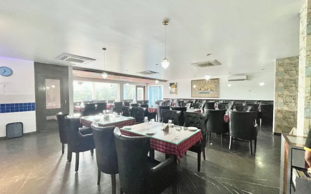 Hotel V-i sea view - Puri