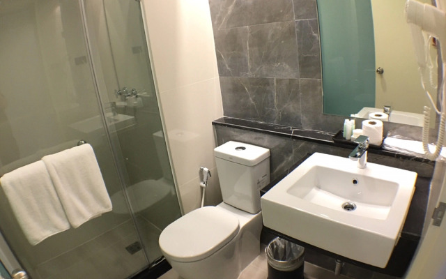 Dang Derm in The Park