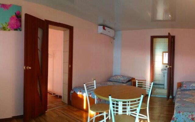 U Azovskovo Morya Mini-hotel