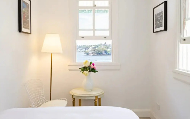 Amazing Waterview Terrace at The Rocks Sydney CBD