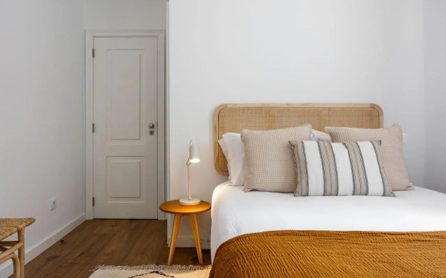 Trendy T.M Apartament by the River