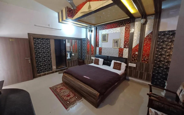 Pushkar Village Camp Resort