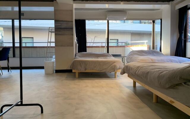 Spacious Studio West Shinjuku