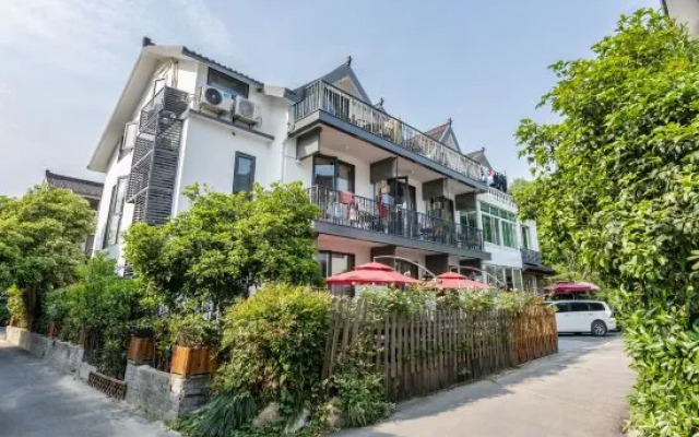 Xihu 78 Lagerstroemia boutique hotel
